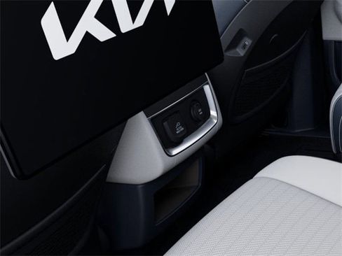 New 2026 Kia Carnival SX Prestige image 26