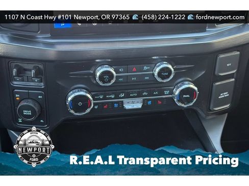 New 2026 Ford F250 Lariat w/ Black Appearance Package AWD/4WD image 24