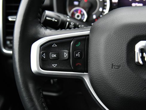 Used 2022 RAM 1500 Big Horn image 36