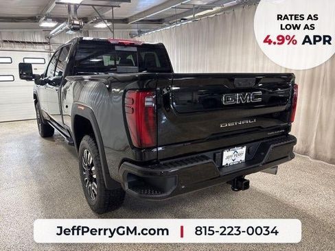 New 2026 GMC Sierra 2500 Denali Ultimate AWD/4WD image 5