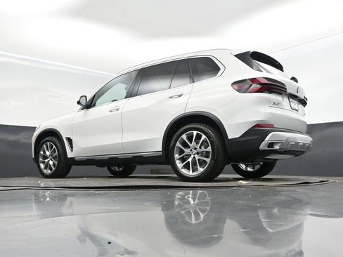 Used 2026 BMW X5 sDrive40i w/ Parking Assistance Package RWD image 38