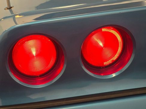 Used 1988 Chevrolet Corvette Base image 91