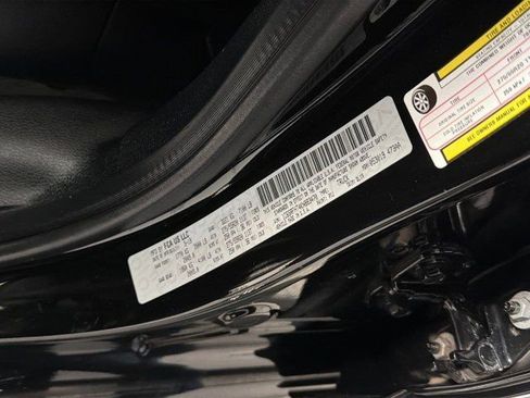 Used 2019 RAM 1500 Limited AWD/4WD image 59