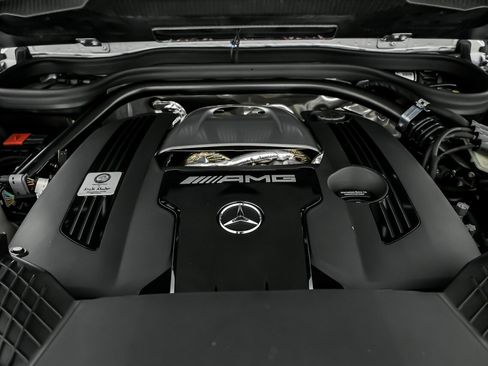 Used 2025 Mercedes-Benz G 63 AMG 4MATIC image 26