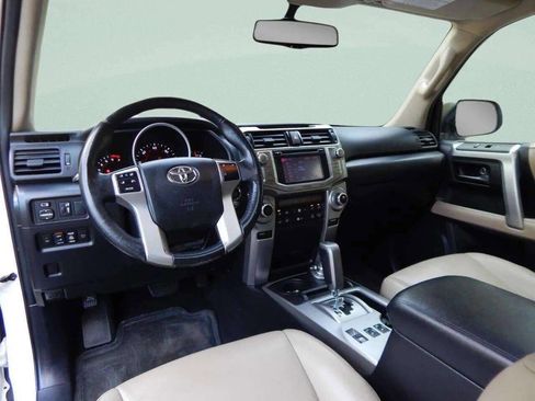 Used 2012 Toyota 4Runner Limited image 38