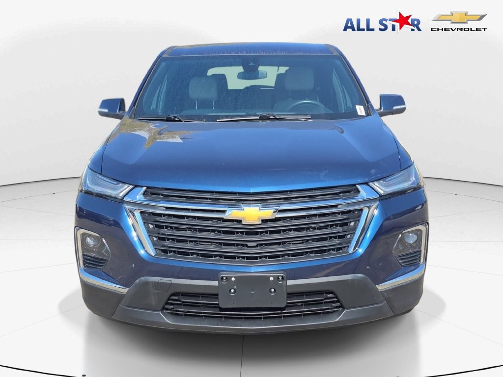 Used 2023 Chevrolet Traverse LS w/ Safety Package FWD image 9