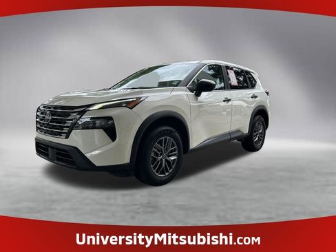 Used 2024 Nissan Rogue S AWD/4WD image 1
