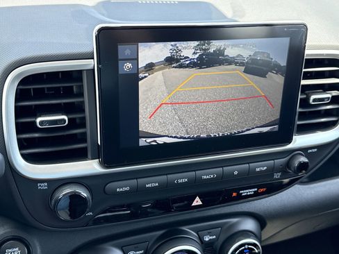 New 2026 Hyundai Venue SEL FWD image 23