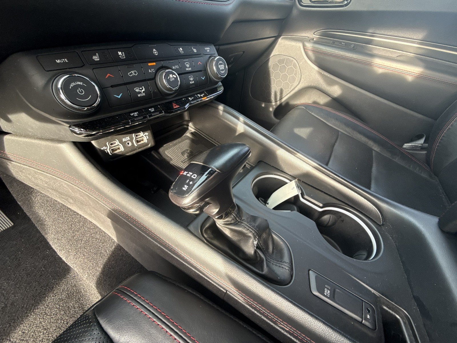 Used 2023 Dodge Durango R/T AWD/4WD image 17