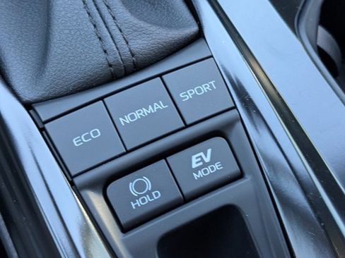 New 2026 Toyota Camry SE image 27