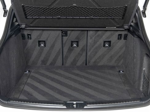 Used 2018 Porsche Macan Sport Edition image 20