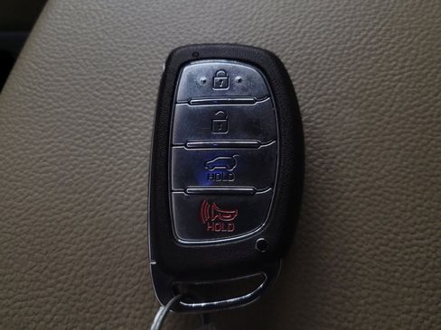 Used 2017 Hyundai Sonata Limited w/ Ultimate Package 02 FWD image 32