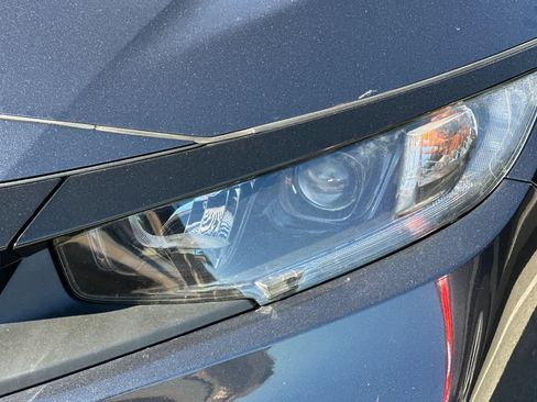 Used 2021 Honda Civic EX image 10