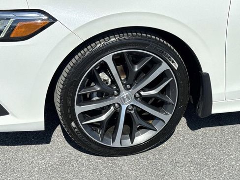 Used 2024 Honda Civic Touring image 30