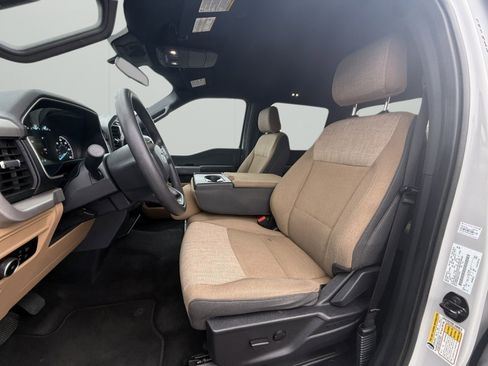 Used 2023 Ford F150 XLT image 4