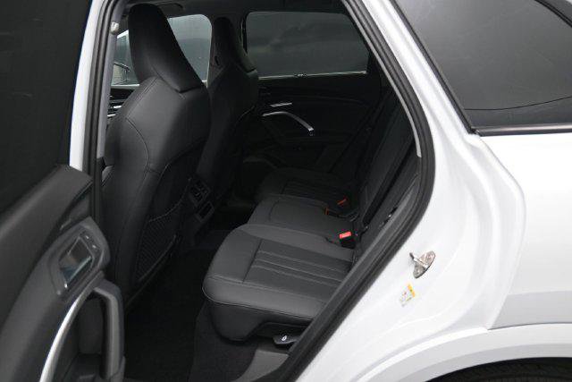 New 2026 Audi Q5 Premium Plus AWD/4WD image 11