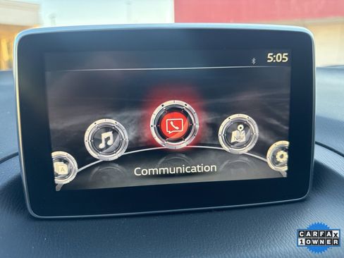 Used 2016 MAZDA MAZDA3 i Grand Touring image 23