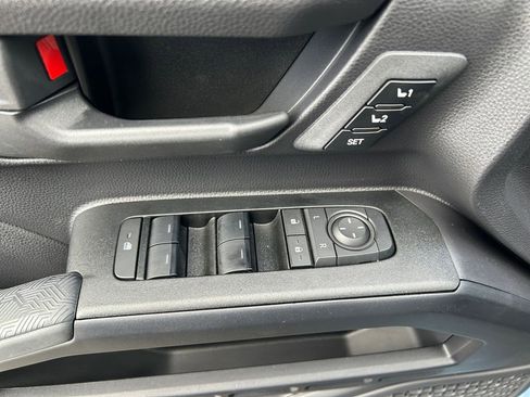 Used 2025 Toyota 4Runner TRD Off-Road Premium image 23