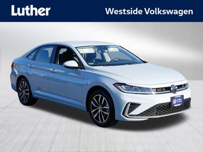 Certified 2025 Volkswagen Jetta SE