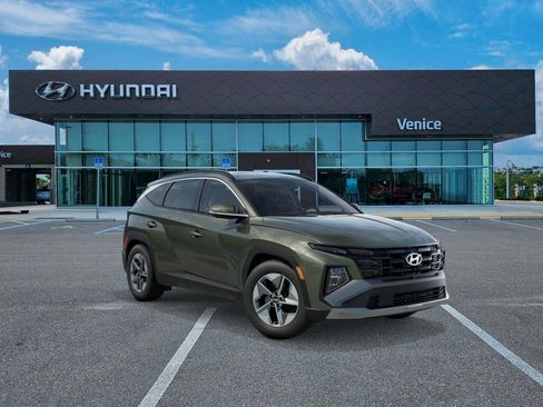 New 2026 Hyundai Tucson SEL FWD image 2