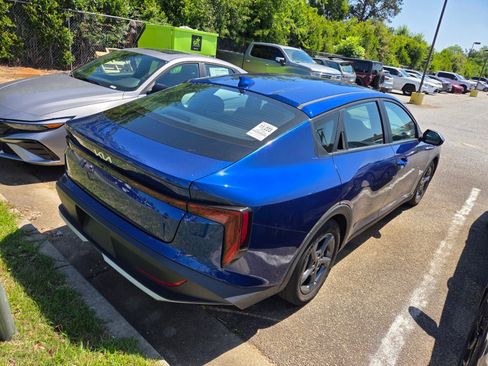 Used 2025 Kia K4 FWD image 9