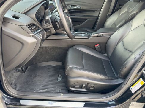 Used 2020 Cadillac CT4 Premium Luxury image 4