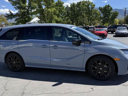Certified 2026 Honda Odyssey Sport-L image 3