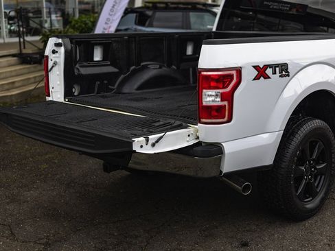 Used 2019 Ford F150 XLT w/ XTR Package image 11