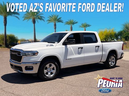 Used 2025 RAM 1500 Big Horn AWD/4WD image 1