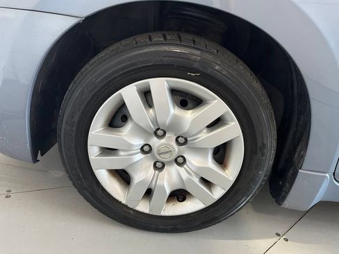 Used 2010 Nissan Altima 2.5 S FWD image 14