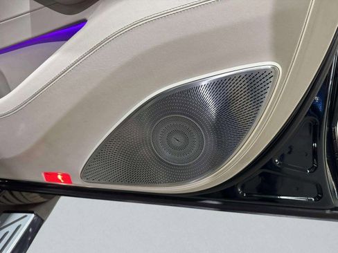 Used 2021 Mercedes-Benz Maybach GLS 600 4MATIC image 78