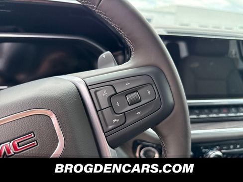 New 2026 GMC Sierra 1500 SLT w/ SLT Premium Plus Package AWD/4WD image 5