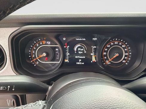 Used 2025 Jeep Gladiator Sport AWD/4WD image 28