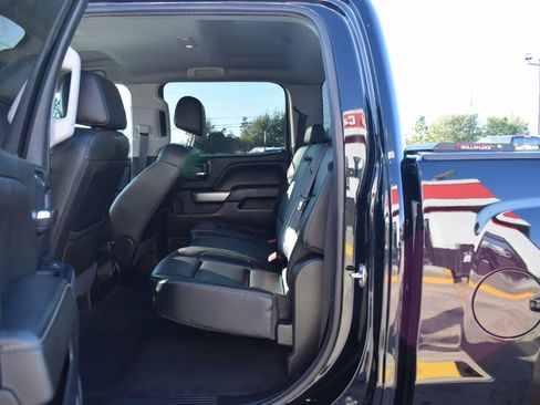 Used 2018 Chevrolet Silverado 1500 LT w/ All Star Edition image 11