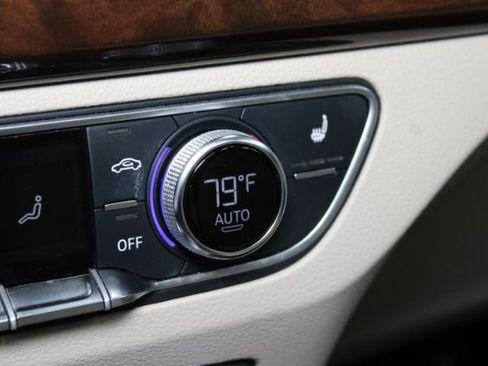 Used 2018 Audi Q5 2.0T Premium Plus w/ Premium Plus Package image 17