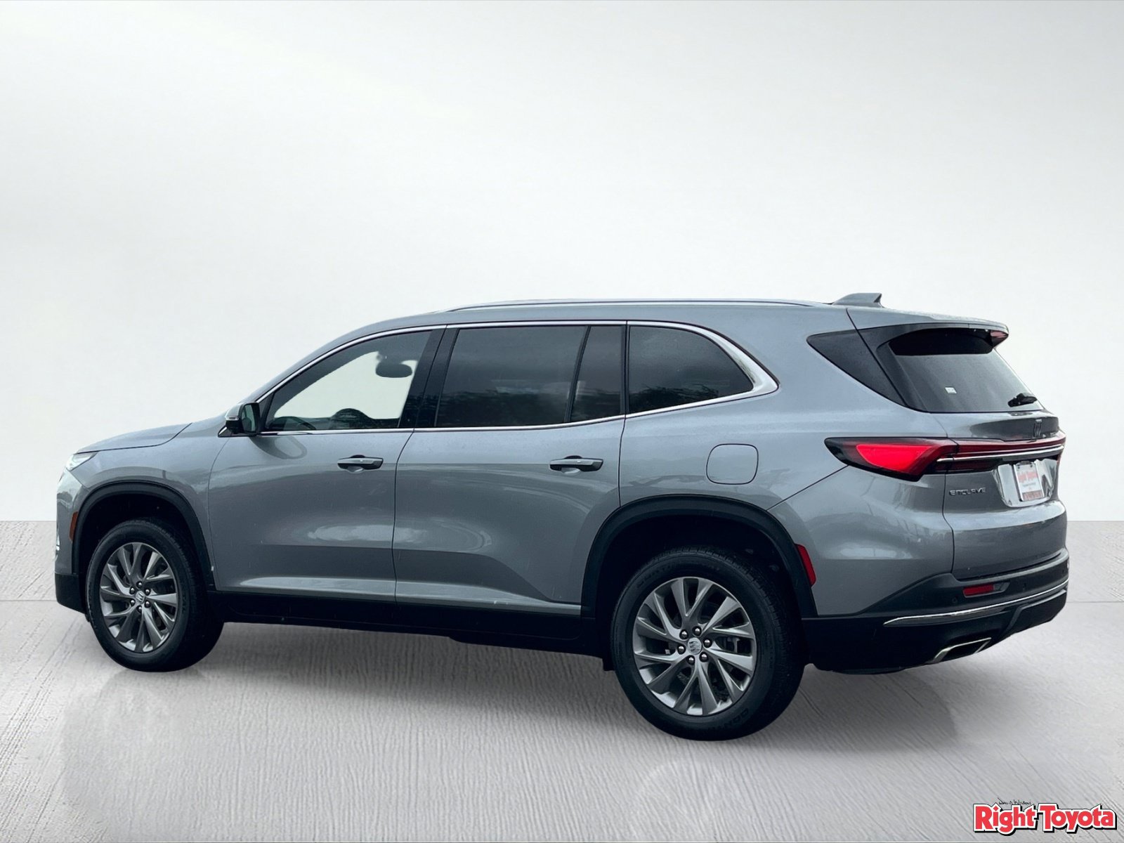 Used 2026 Buick Enclave Preferred FWD image 4