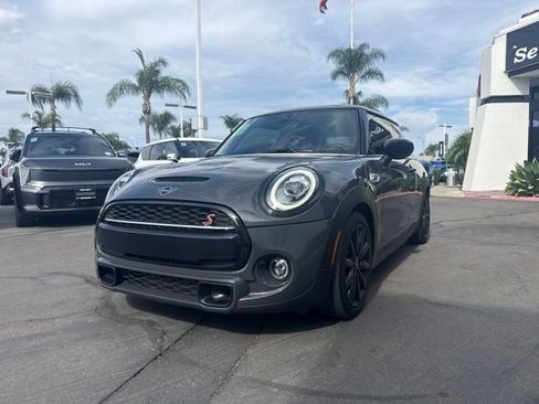 Used 2020 MINI Cooper S FWD image 3
