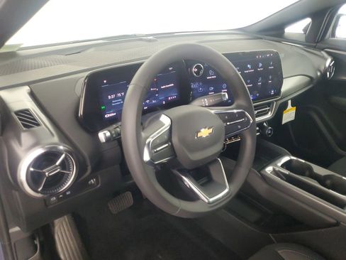 New 2026 Chevrolet Equinox EV LT image 11