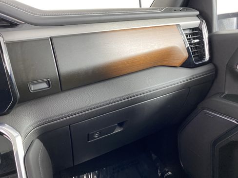 Used 2025 GMC Sierra 2500 Denali w/ Snow Plow Prep/Camper Package image 42