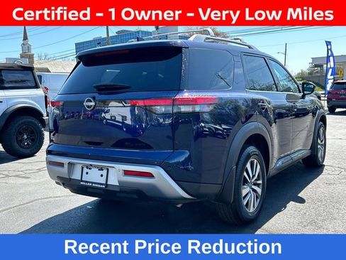 Certified 2022 Nissan Pathfinder SL AWD/4WD image 2