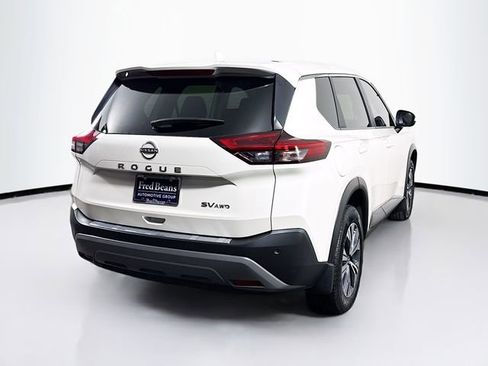 Used 2023 Nissan Rogue SV image 8