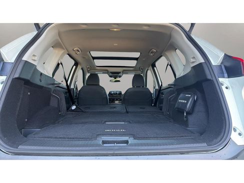 Certified 2023 Nissan Rogue SL w/ SL Premium Package AWD/4WD image 13