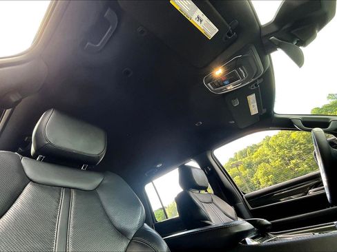 Used 2022 Jeep Wagoneer Series II image 23