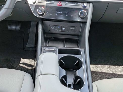 Used 2024 Hyundai Sonata SEL w/ Convenience Package FWD image 18
