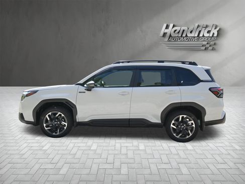 New 2026 Subaru Forester Premium AWD/4WD image 6