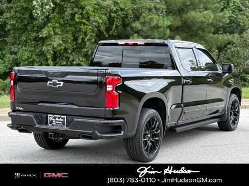 Certified 2025 Chevrolet Silverado 1500 High Country w/ High Country Premium Package AWD/4WD image 14
