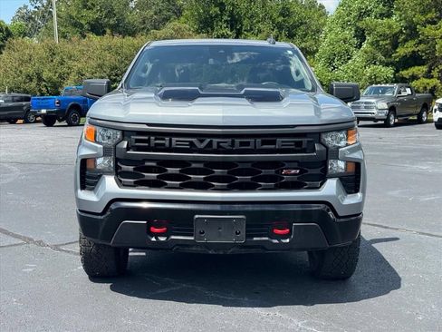 Used 2024 Chevrolet Silverado 1500 Custom Trail Boss AWD/4WD image 8
