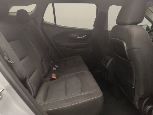 Used 2022 GMC Terrain SLE w/ Driver Convenience Package image 19