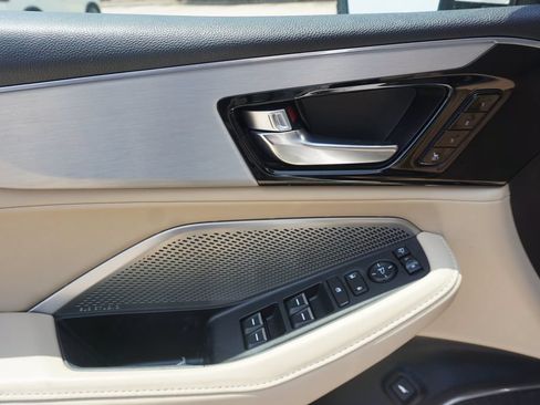 Used 2024 Acura MDX FWD w/ Technology Package image 4