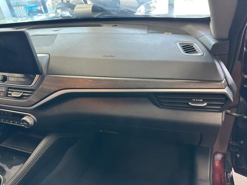 Used 2023 Nissan Altima 2.5 SL image 36